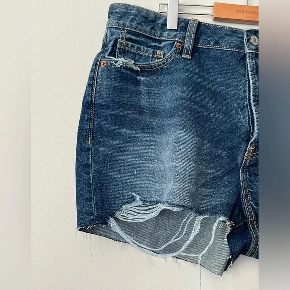 Old Navy Jean Shorts |  Embroidered High Rise OG Straight | Size 14 - Picture 4 of 8